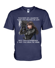 Load image into Gallery viewer, Nacido En Agosto Tome Una Pruera De Ad Birthday Gift Guys V-Neck