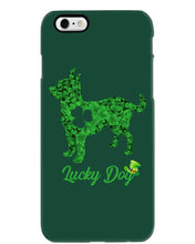 Load image into Gallery viewer, Green Chihuahua Lucky Day St Patrick's Day Gift For Dog Lovers Phone case