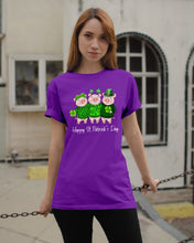 Load image into Gallery viewer, Pig Wear Plaid Shirt And Top Hat St Patrick's Day Gift Guys Tee