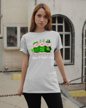 Load image into Gallery viewer, Pig Wear Plaid Shirt And Top Hat St Patrick's Day Gift Guys Tee