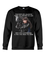 Load image into Gallery viewer, Nacido En Agosto Tome Una Pruera De Ad Birthday Gift Sweatshirt
