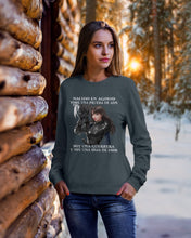 Load image into Gallery viewer, Nacido En Agosto Tome Una Pruera De Ad Birthday Gift Sweatshirt
