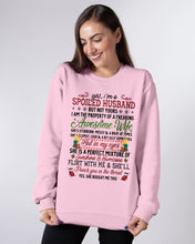 Load image into Gallery viewer, Perfect Gift For Husband Christmas Punch You In The Threat Sweatshirt
