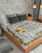 Load image into Gallery viewer, Mom Gift For Daughter Never Forget That I Love You Sherpa Blanket
