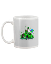 Load image into Gallery viewer, Labrador Green Car Pot Of Gold St Patrick's Day Gift For Dog Lovers Mug
