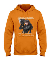 Load image into Gallery viewer, Nacido En Agosto Tome Una Pruera De Ad Birthday Gift Hoodie
